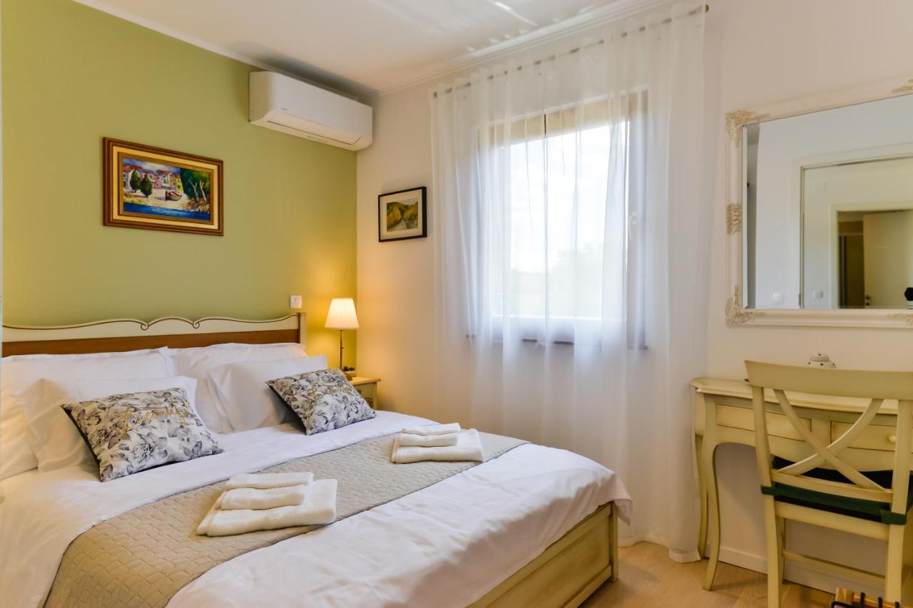 Villa Luciana Spa House, Buje Exteriér fotografie