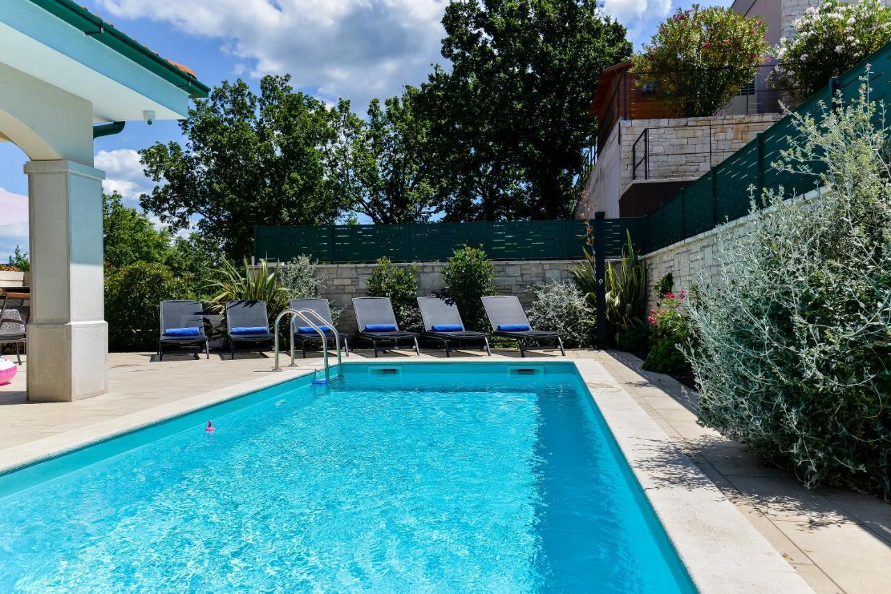 Villa Luciana Spa House, Buje Exteriér fotografie
