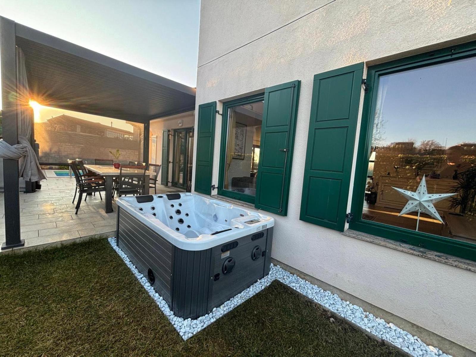 Villa Luciana Spa House, Buje Exteriér fotografie